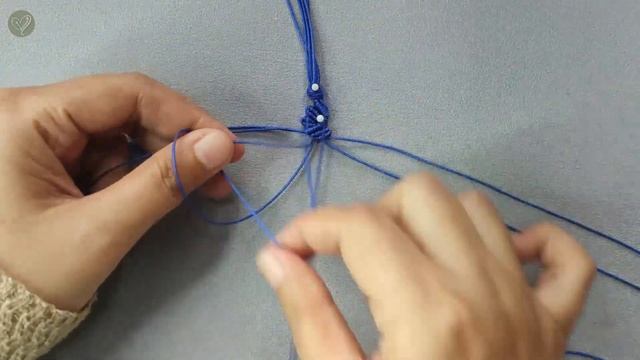 Macrame Bracelet Wavy Flower Pattern | Macrame Bracelet Tutorial смотреть онлайн