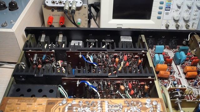 Амфитон-У-101-1 vs Амфитон AI-01-2У смотреть онлайн