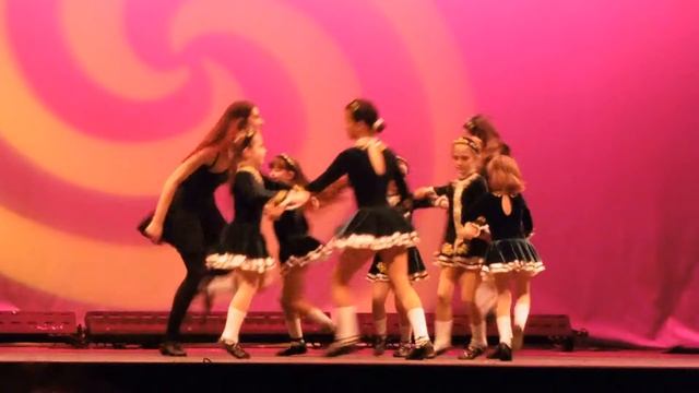 Three Tunes-Erin's Irish Dance Recital 2015 смотреть онлайн