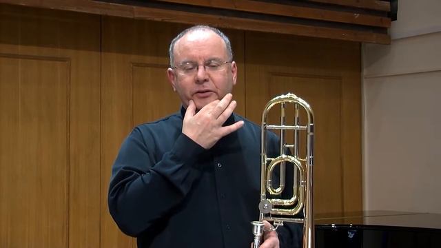 Control your abdomen to give oomph to your trombone notes! смотреть онлайн