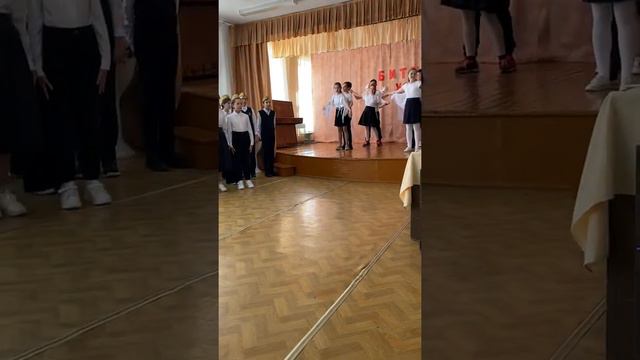 Песня (Аист на крыше!)