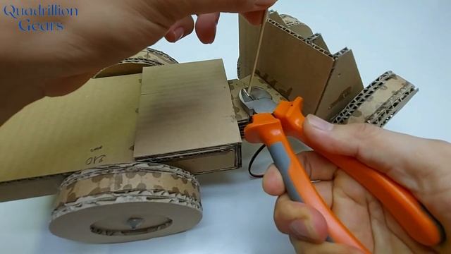 How to make RC Wheel Loader from Cardboard смотреть онлайн
