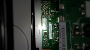 Телевизор sony пищит вот это плата что сним? :)