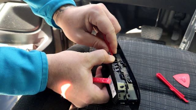 Mercedes Vito / V-Klasse usw. Fensterheber defekt. Wechsel in 5 Minuten für ca. 20 € смотреть онлайн