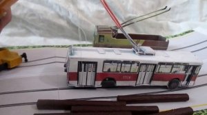 Бумажный троллейбус ЗиУ-682Г