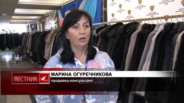 Становится холоднее, а это значит, что пора задуматься о покупке нового пальто, пуховика или шубки смотреть онлайн
