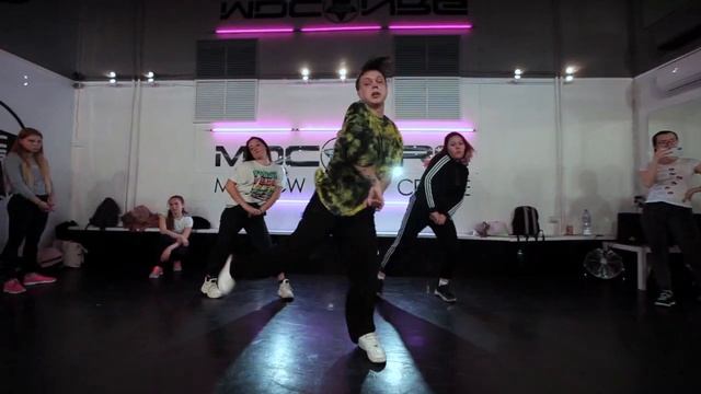 MOLLY // Babel-Ish Feat. Angelo King // ИВАН ПИК // Jazz-Funk смотреть онлайн