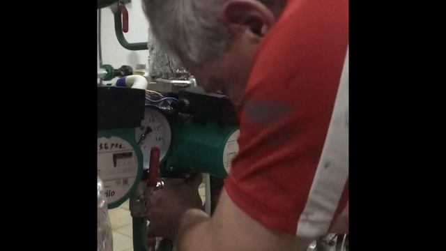 Установка насоса после ремонта смотреть онлайн