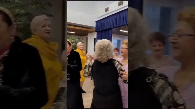 Наша фитнес -танцевальная пеcня,Букет..., поёт Ася Идрисова. смотреть онлайн