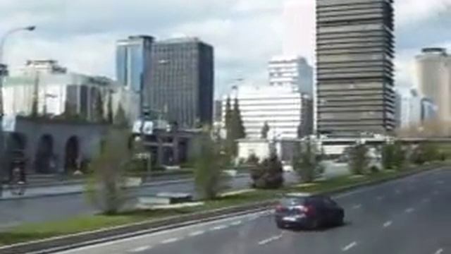 Madrid - Paseo de la Castellana смотреть онлайн