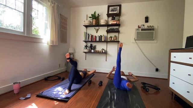Mat Pilates with Natalia смотреть онлайн