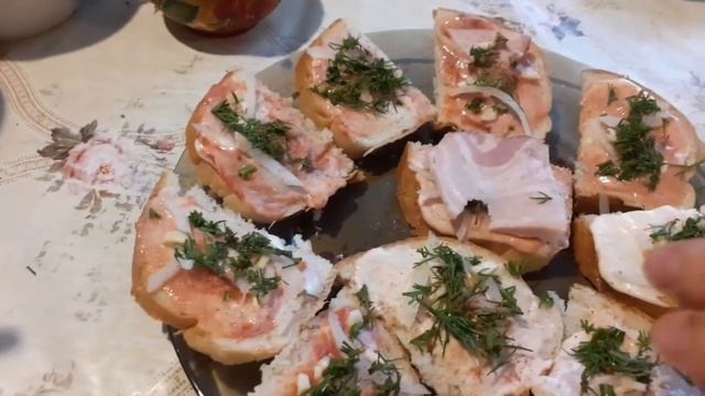 Горячие бутерброды на завтрак смотреть онлайн