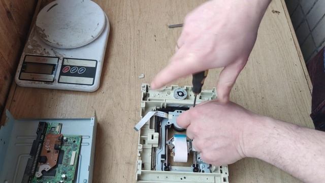 CD-RW/DVD DRIVE SH-M522 смотреть онлайн