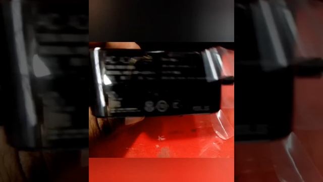 Asus USB-C Original Adapter смотреть онлайн