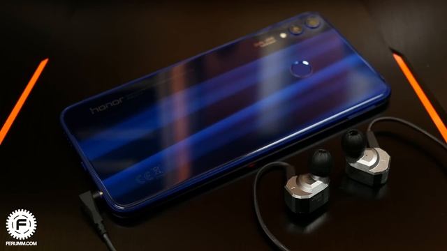 Обзор Honor 8X: да, красивый. А борщ варить умеет? Основные плюсы и минусы Huawei Honor 8X смотреть онлайн