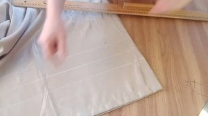 Как отрезать  и подшить шторы.