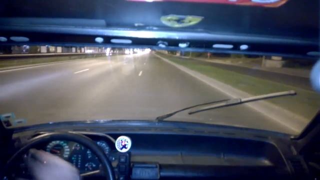 FIAT UNO TURBO 2.0 16V-400HP VS TOYOTA SUPRA 500HP VIDEO 1 смотреть онлайн