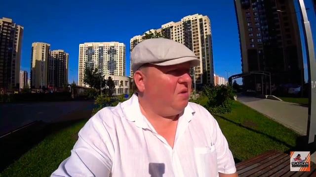 VLADILEN VYAZHEVICH:Сижу на скамейке и думаю о жизни! смотреть онлайн