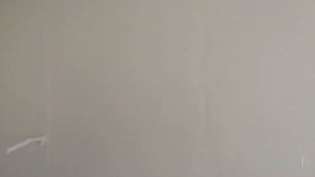 Гипсовая Штукатурка стен с помощью Хопер ковша. смотреть онлайн