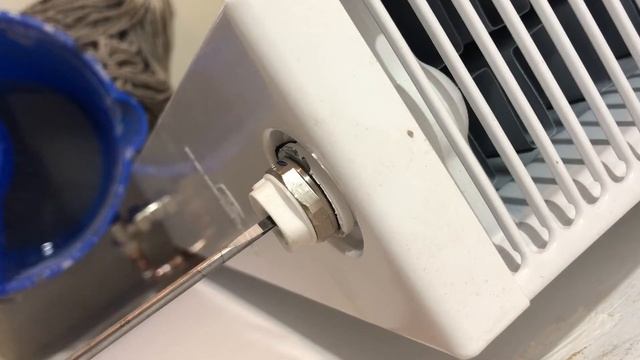Как правильно проветривать радиатор? Просто и легко Вентиляция радиатора How to ventilate them смотреть онлайн