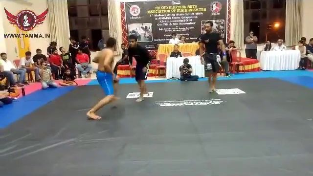 Niyamath Ali Khan of Hyderabad MMA Gym - Grappling Match смотреть онлайн