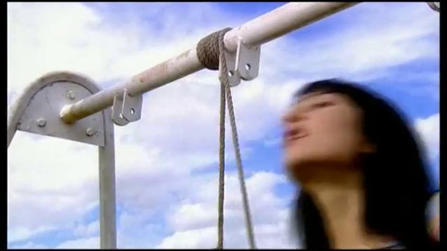 Amaral - Te Necesito (Videoclip Oficial)