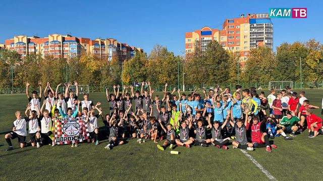 Команда СШ «Дорожник» стала серебряным призёром «Кубка юных чемпионов» смотреть онлайн