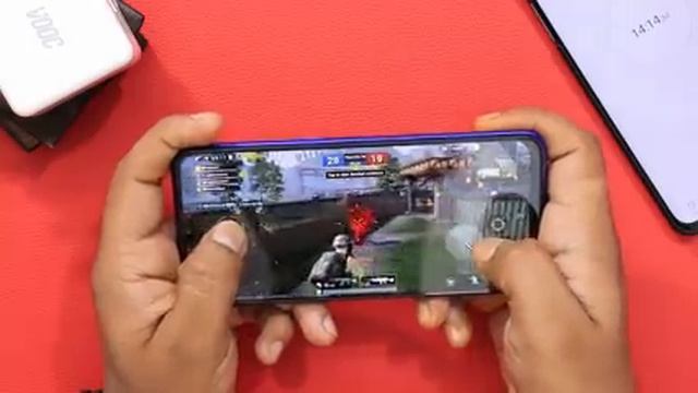 Realme 3 Pro Pubg Test Hdr Extreme - 60 FPS ?? смотреть онлайн