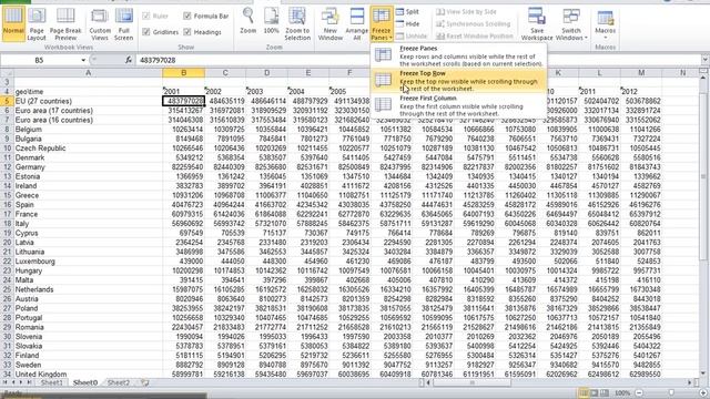 How to split the worksheet window in Excel 2010 смотреть онлайн