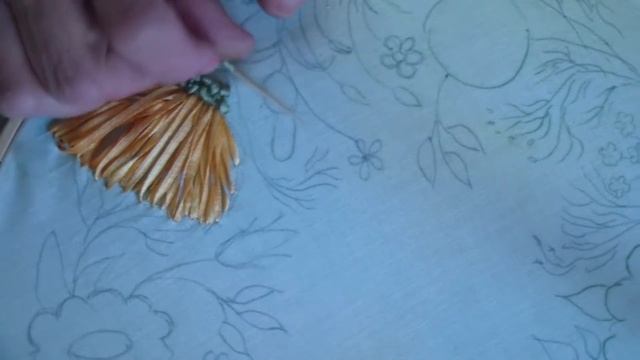 Венок.Вышивка лентами.Нолана.2.Embroidery ribbons. Nolana lanceolata.2. смотреть онлайн