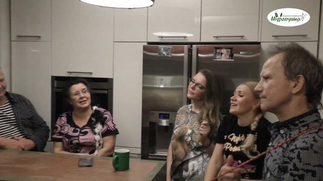 КРУШИНА! ЛЮБИМЫЕ ПЕСНИ ПОД ГАРМОНЬ НА КУХНЕ ТАЛАНТОВ НА УЛИЦЕ БОЛОТОВА! смотреть онлайн