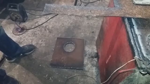 Ввариваем водяную рубашку в старый котел смотреть онлайн