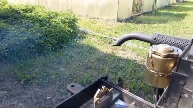 Замена неисправной форсунки на минитракторе Катман XD35.4 смотреть онлайн