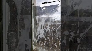 Удаление солнцезащитной пленки с окна. Как удалить фольгу с окна?