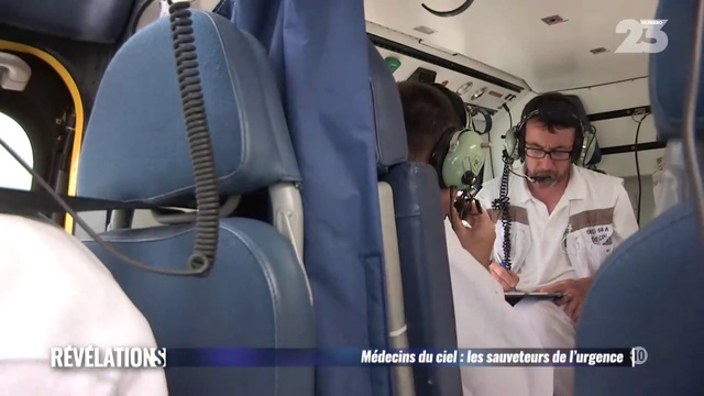 Revelations - Medecins Du Ciel : Les Sauveteurs De L'urgence 1-2 Numero 23