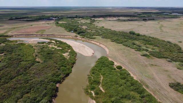 Река Нура у Астаны. Nura River Near Astana, Kazahstan 2022.