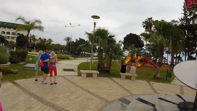 Турция 2014 | день 2 | Гуляем по Кемеру. Парк Мунлайт. Moonlight Park смотреть онлайн