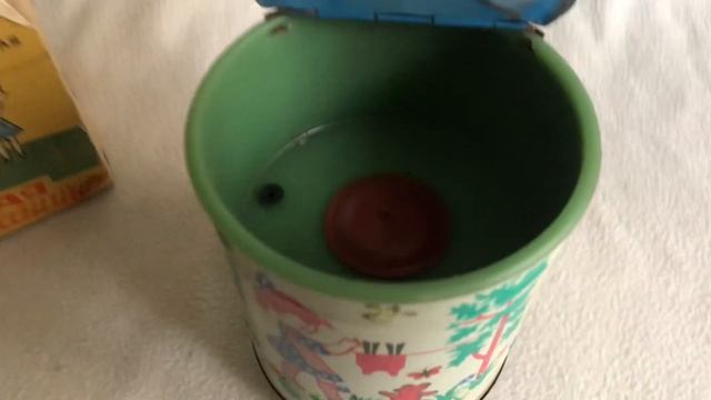 Заводная механическая игрушка -Стиральная машина.СССР.Редкость смотреть онлайн