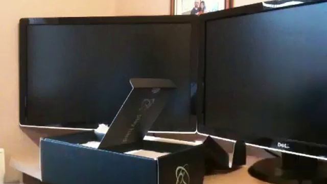 XFX HD 5770 XXX EDITION UNBOXING смотреть онлайн