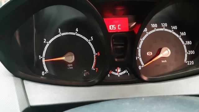 Ford Fiesta MK7 Radiator' fan kicks in at 105C until it goes dowm to 99C смотреть онлайн