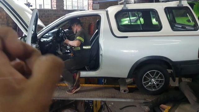 Opel corsa vlog 1 ( fitting aftermarket exhaust , watch TILL the end ) смотреть онлайн