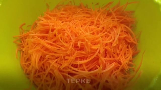 Морковь по корейски за 3 минуты !!! ( МОРКОВЧА ) смотреть онлайн