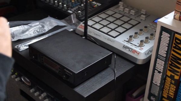 Best Value Microphone System | Phenyx Pro PTU-71 Wireless Microphone Review