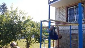 5 упражнений workout на турнике для детей