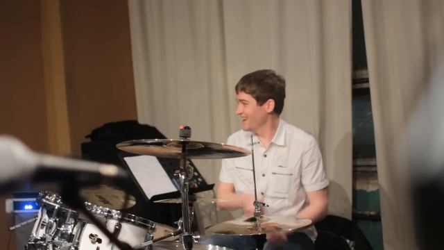 Андрей Алферов - барбанщик "Встреча Рыбы" смотреть онлайн