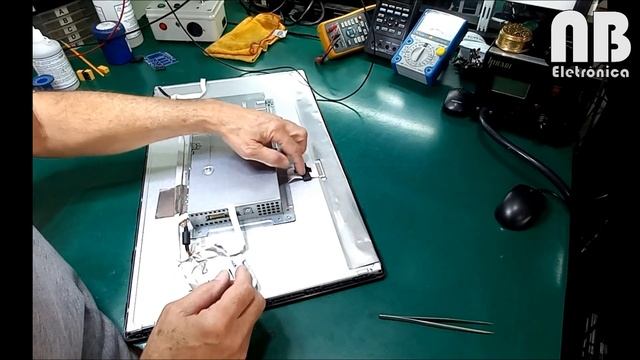 #116 - Como abrir o monitor Dell U2312HMt. смотреть онлайн