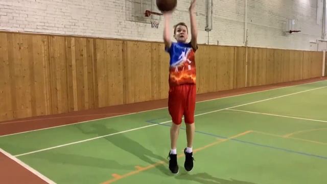 Индивидуальная тренировка по баскетболу / Баскетбольная тренировка imbasketball смотреть онлайн