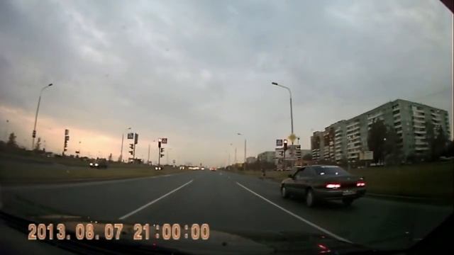 Проезд на красный свет, шевроле авео с278со 55 Омск смотреть онлайн