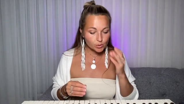 Марафон по йога-вокалу! 2 день. Музыка Света. Илона Ребицкая смотреть онлайн