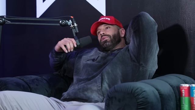 WADE PLEM ON LOGAN PAUL VS DILLON DANIS, KSI VS TOMMY FURY & THE FUTURE OF INFLUENCER BOXING смотреть онлайн